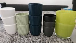 13 moderne Übertöpfe in verschiedenen Farben  nur komplett