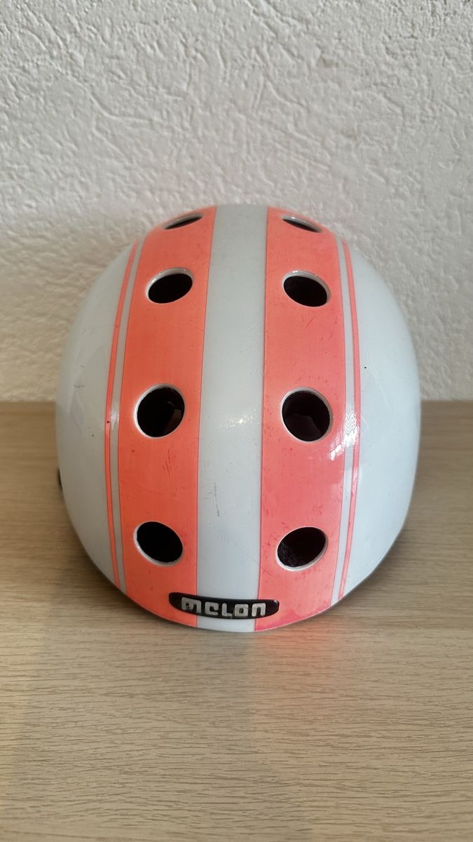 Caschi: Melon Kinder Velohelm  – Usato da Männedorf venduto da HollyCat