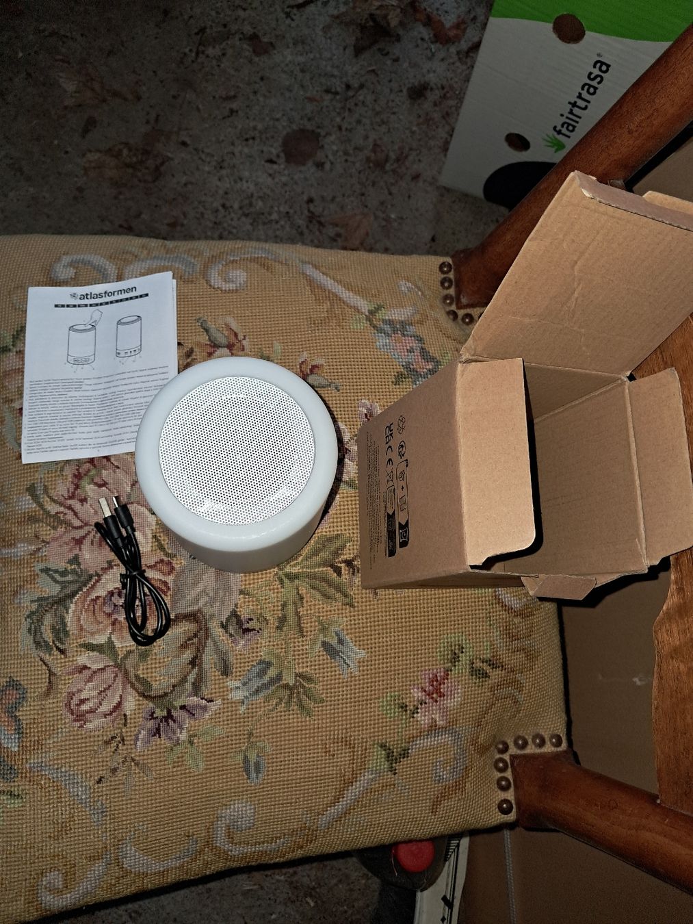 Radio: Enceinte, lampe, radio atlas – Nuovo e nell'imballaggio originale da Le locle venduto da juliensaran 3
