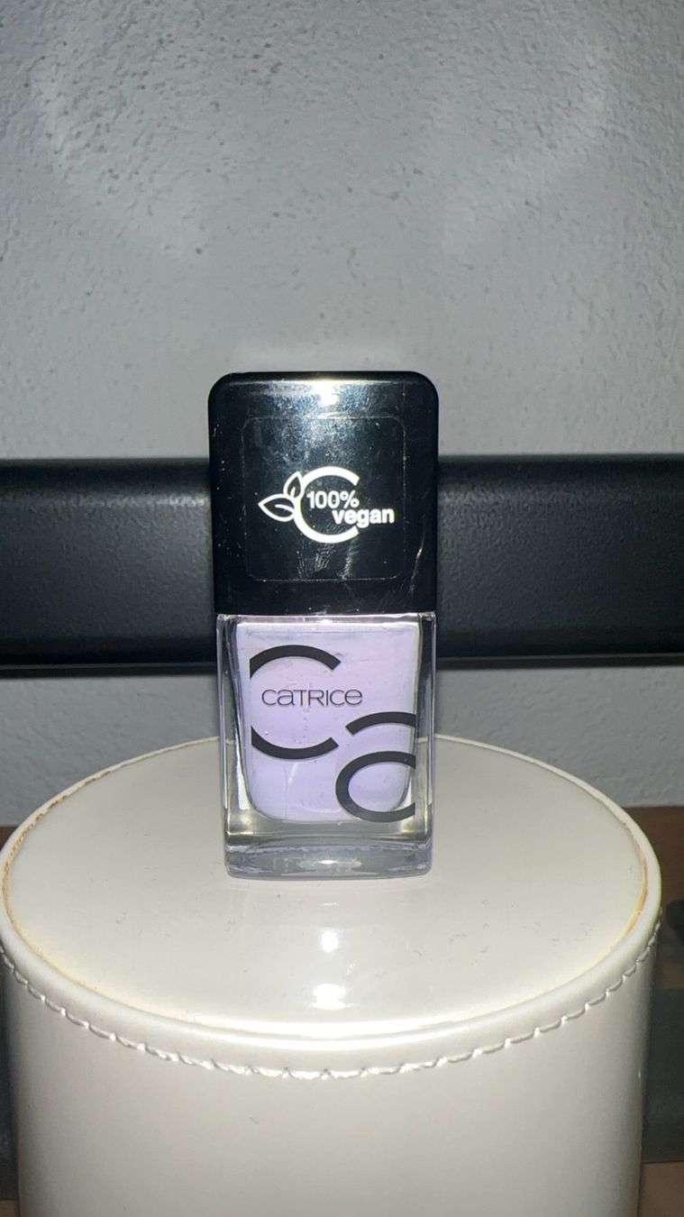 Smalto per unghie: Catrice Nagellack - lila – Nuovo (secondo la descrizione) da Oftringen venduto da tola19
