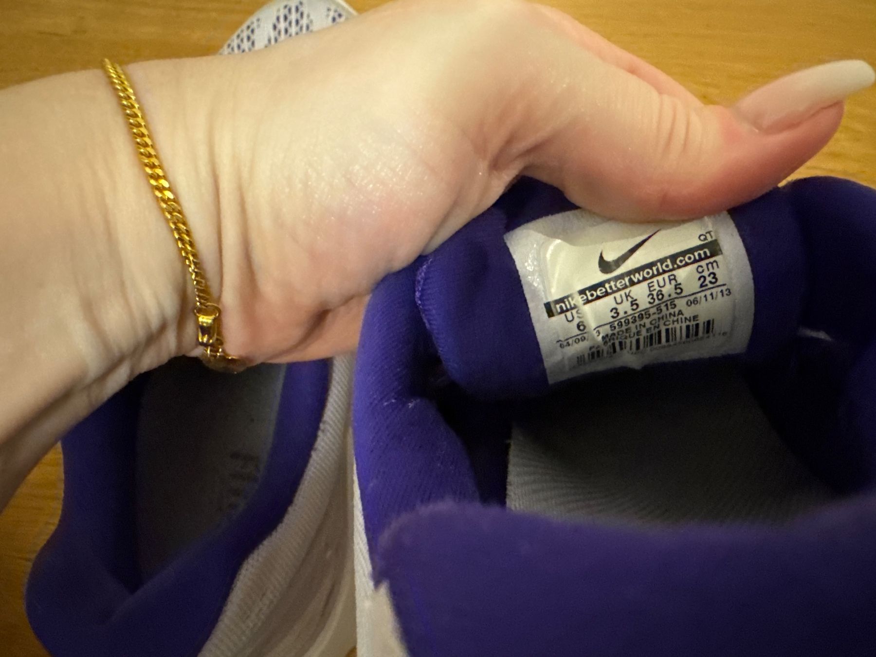 Nike Scarpe da donna: Nike Fitsole Grösse 36.5 – Usato da Pfäffikon SZ venduto da Melanie335 3