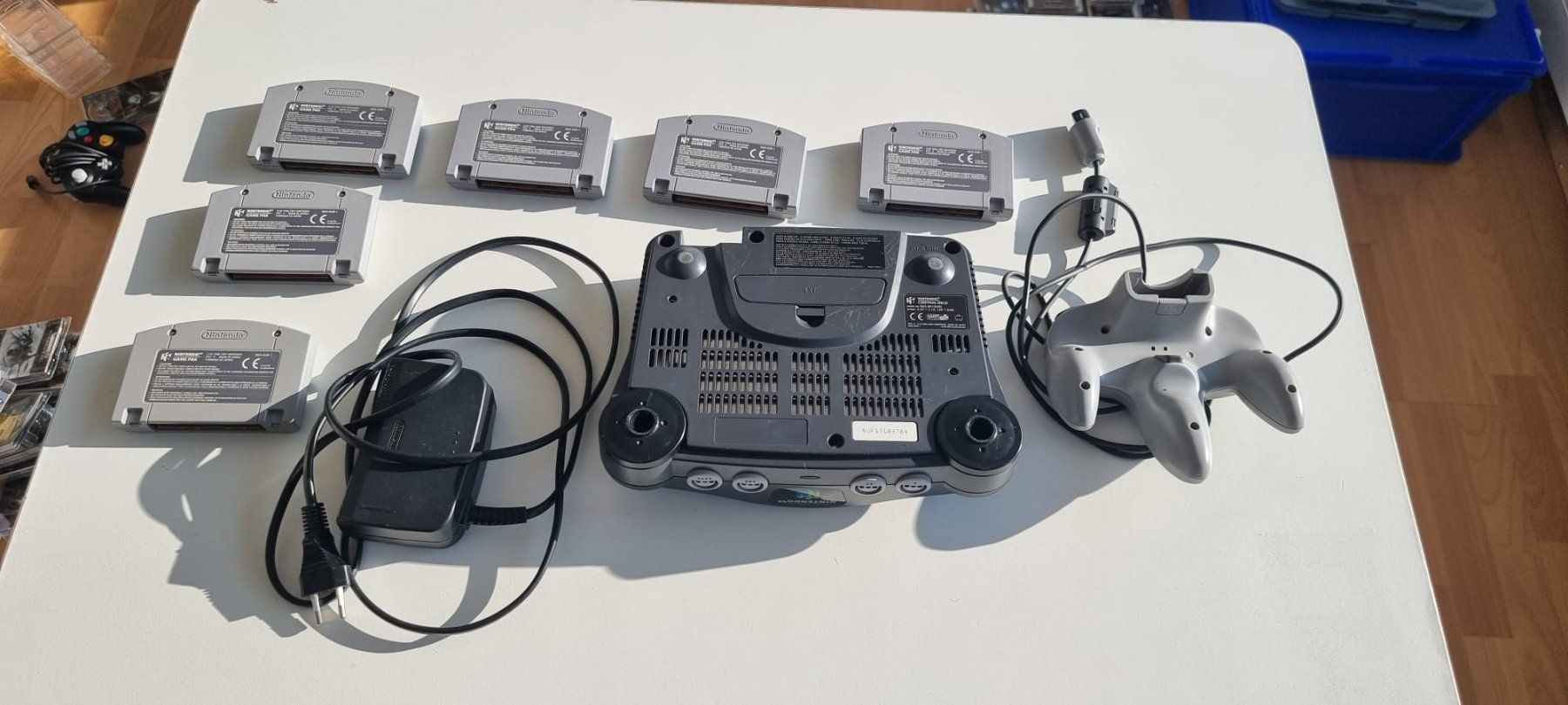 Nintendo Konsolen: Nintendo 64 + Spiele Smash Donkey Kong etc. – Gebraucht aus Aarau Rohr von Shad 1