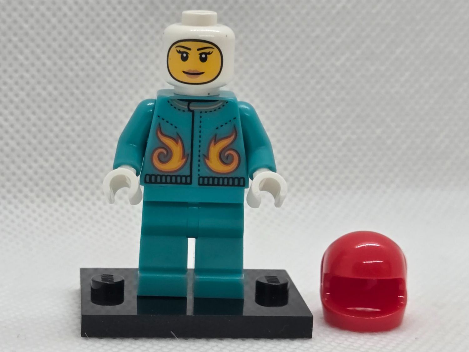 Lego Baukästen: LEGO BAM early middle 2026 Formula 1 Driver – Neu (gemäss Beschreibung) aus Basadingen von tot_59zf 1