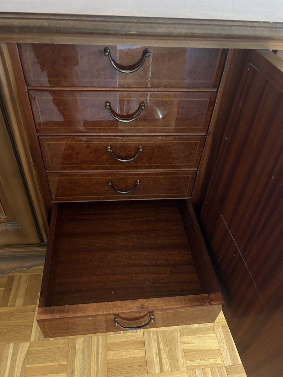 Commodes: Antike Pfister Kommode 232x90x54 – D'occasion à Mägenwil par Fmoesi 4