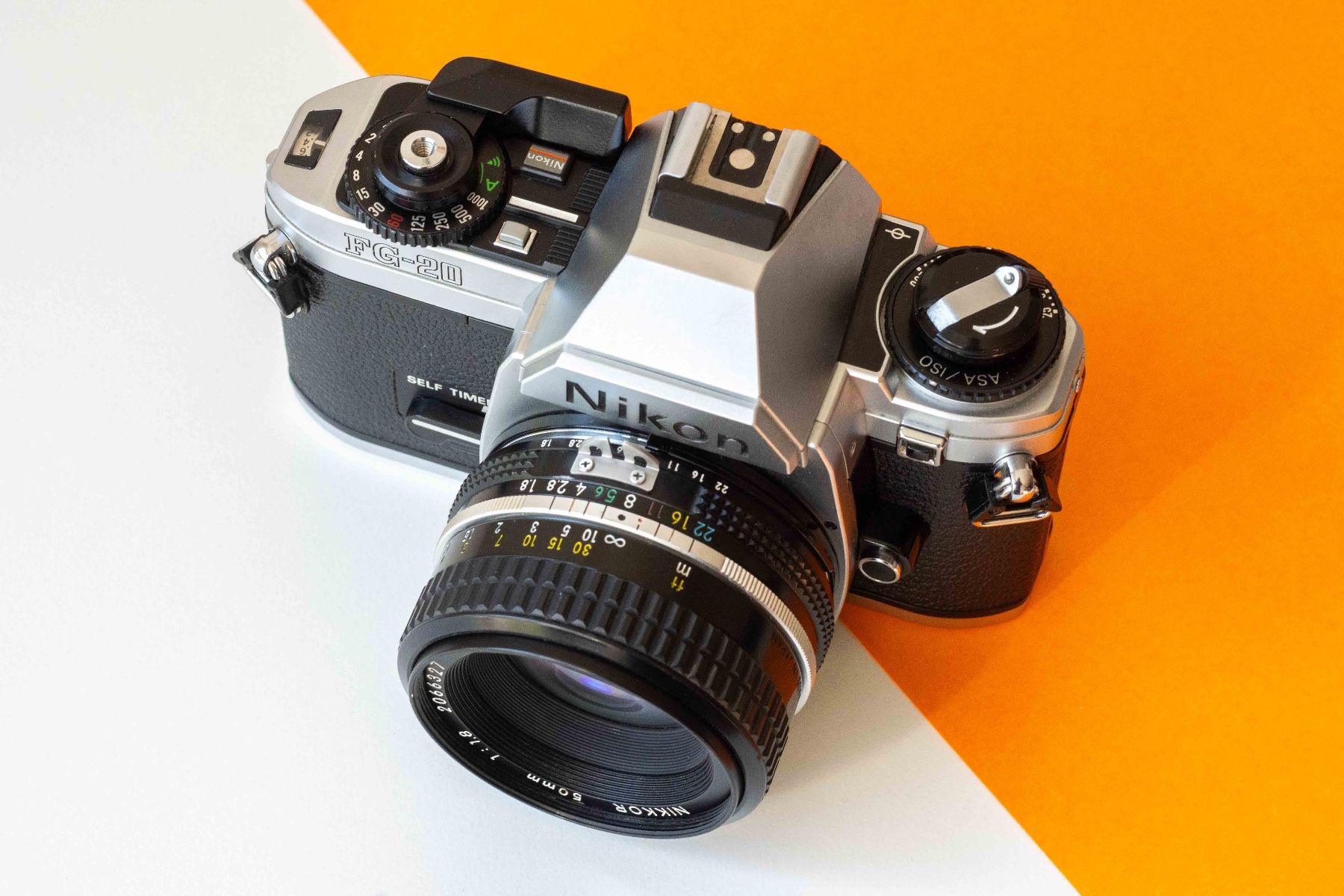 Nikon FG-20 mit Nikkor 50mm f1.8 AI - revidiert (Gebraucht) in 