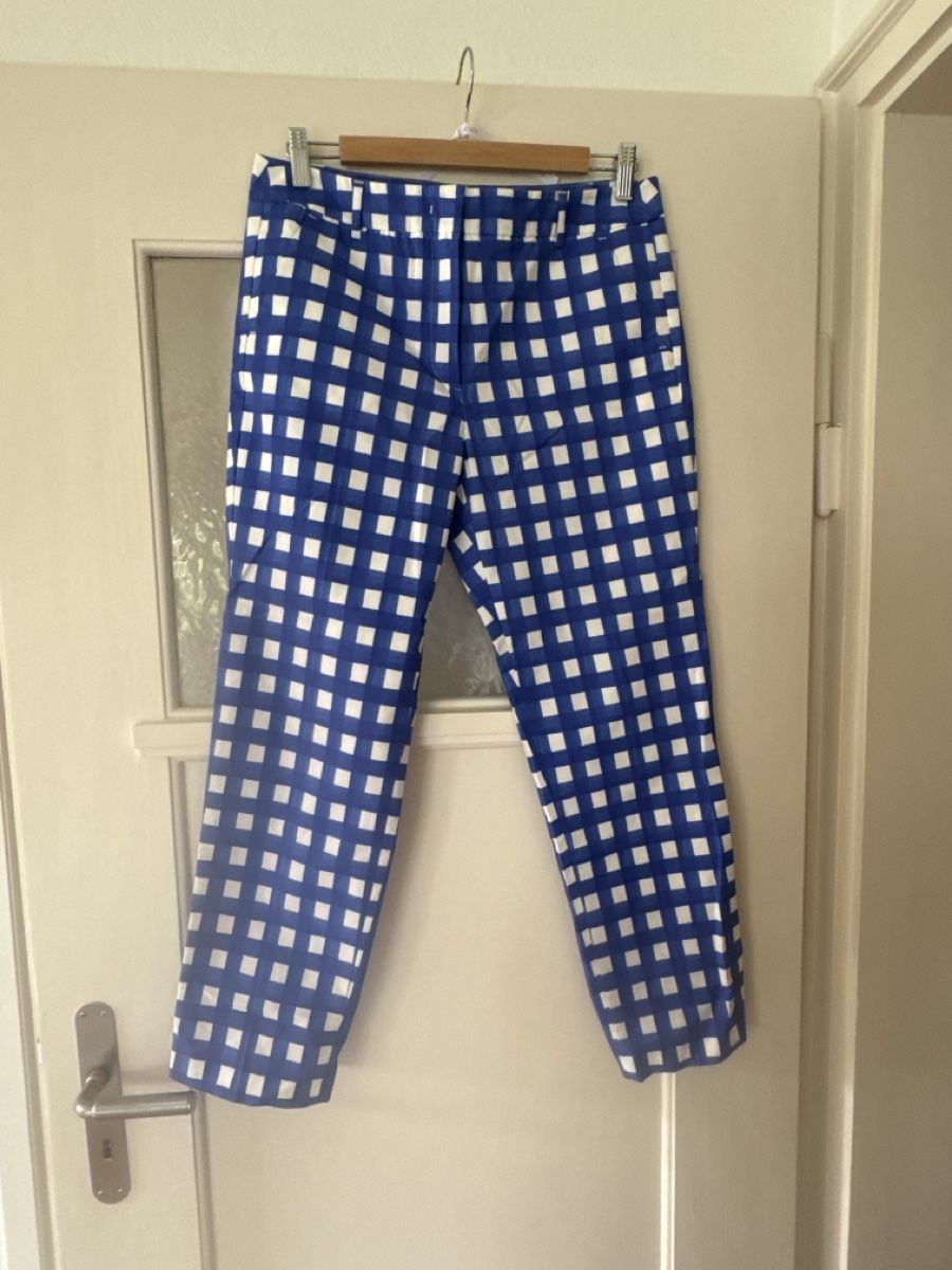 Pantalons: Hose Max Mara Weekend kariert Grösse 40 – D'occasion à Zürich par nic_tg6l