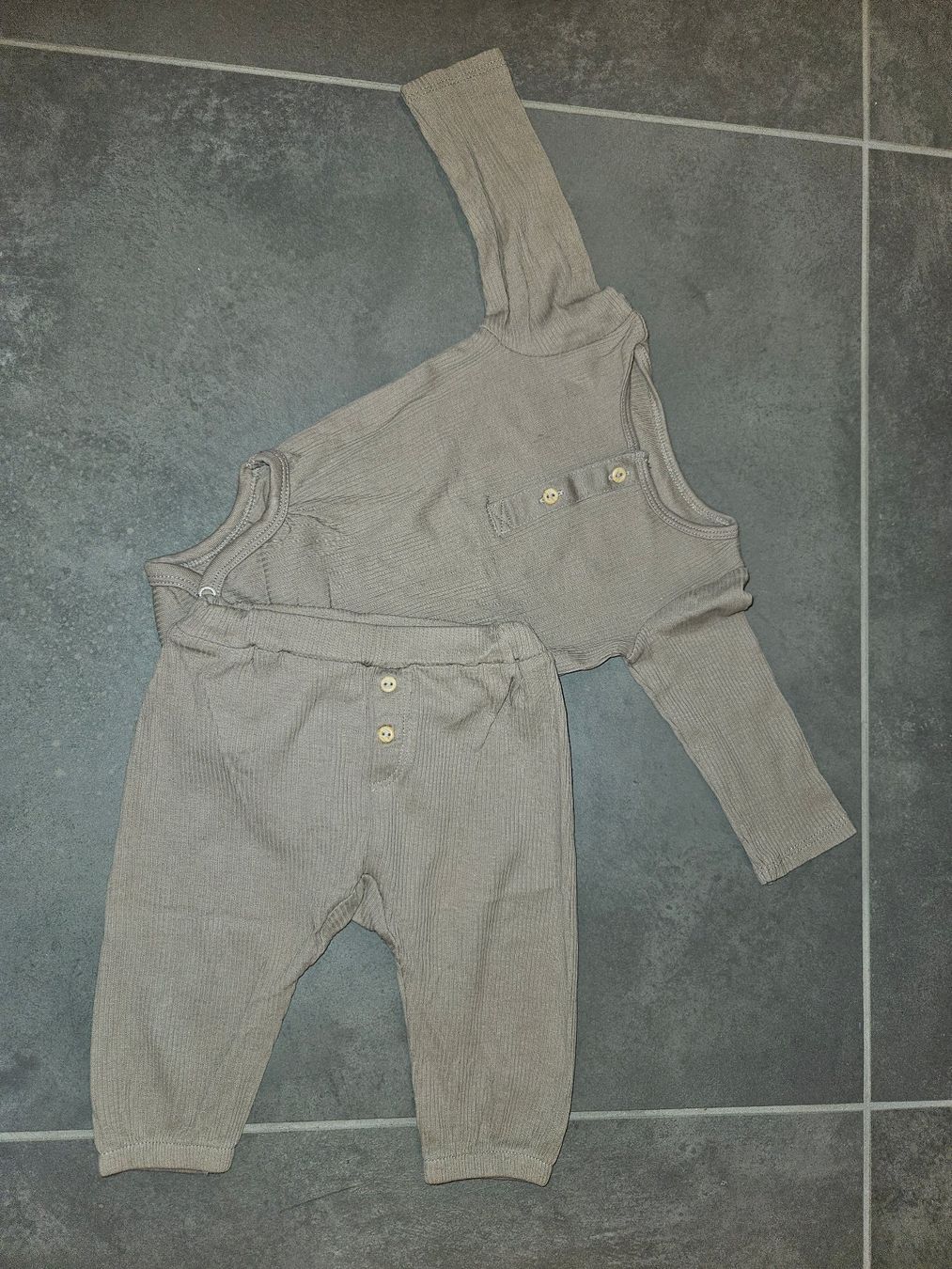 Lotti & Set di vestiti: Kleidungsset 6Stk. – Usato da Zielebach venduto da him_dwt5 3