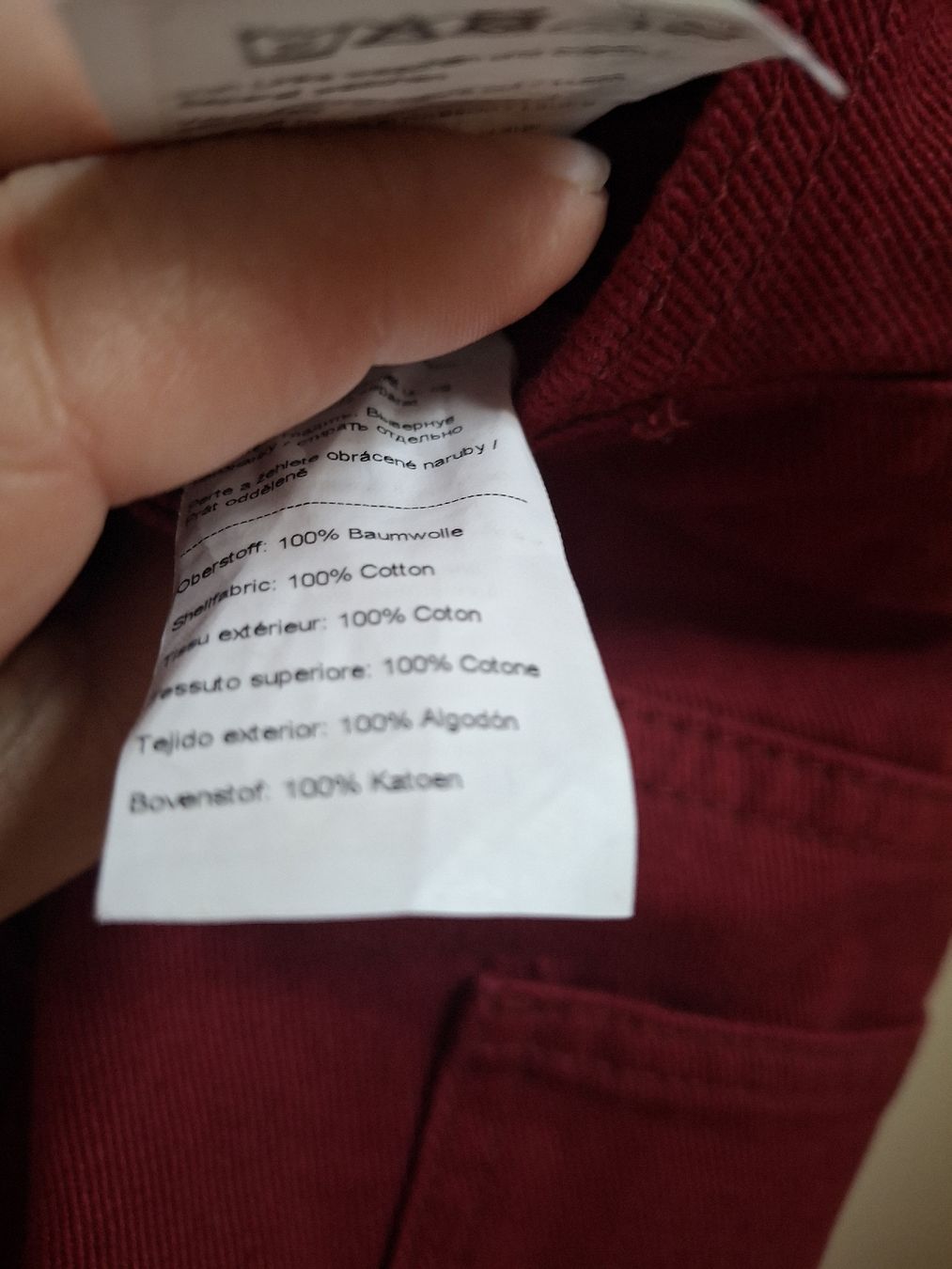Pantaloni: Rote Latzhose von Twintip – Usato da Solothurn venduto da Mayla92 2