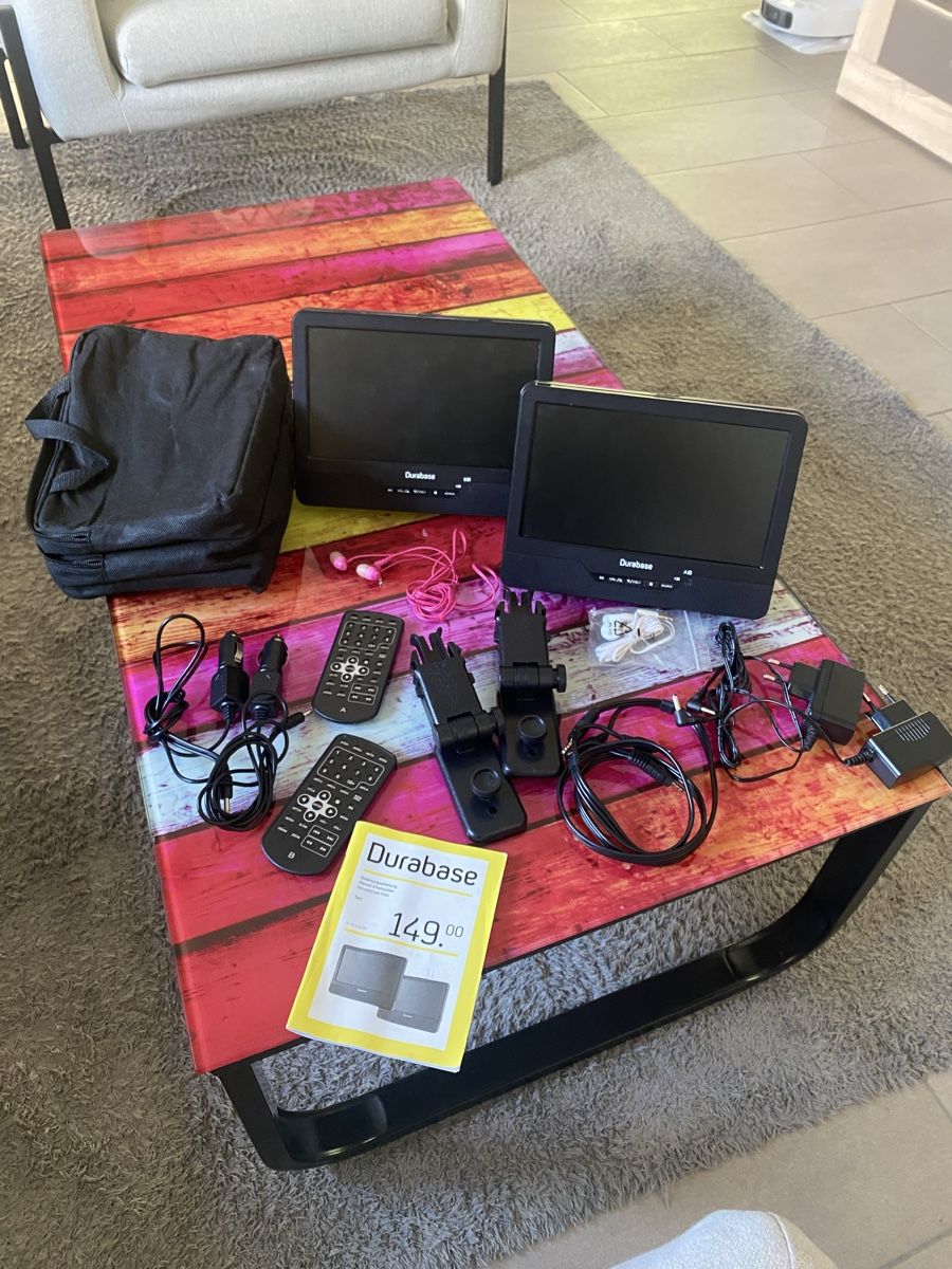 Durabase Multimediaplayer & Streamer: Écrans/lecteurs DVD de voyage – Gebraucht aus Martigny von lae_2jt2