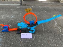 Hotwheels Dino Bahn