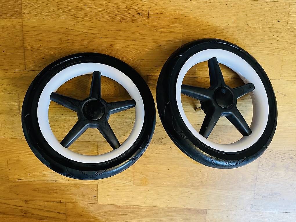 Carrozzine: Roues arrières Bugaboo Donkey 3  – Usato da Genève venduto da Alamirk 1