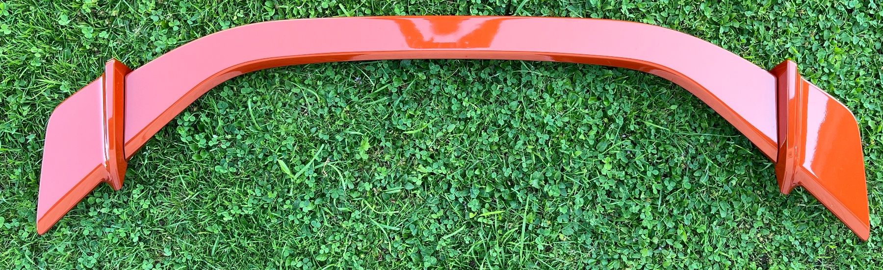 Toyota Tutti pezzi di ricambio auto: Toyota GT86 original Spoiler orange – Usato da Trogen venduto da maceCH