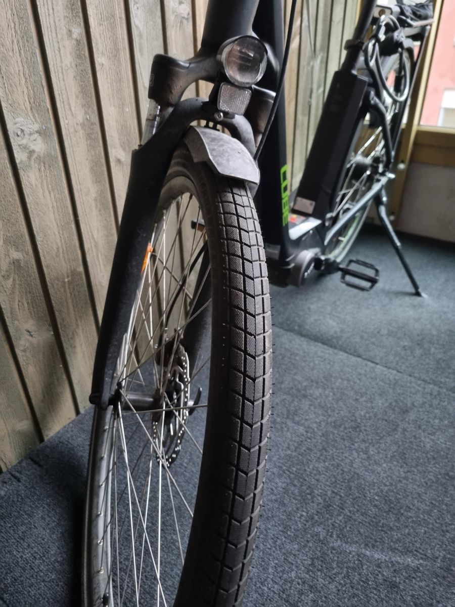 Cube Biciclette: Cube Town Hybrid ONE Nexus A400 21 size Small e-veil – Usato da Zürich venduto da pat_zbj7 2