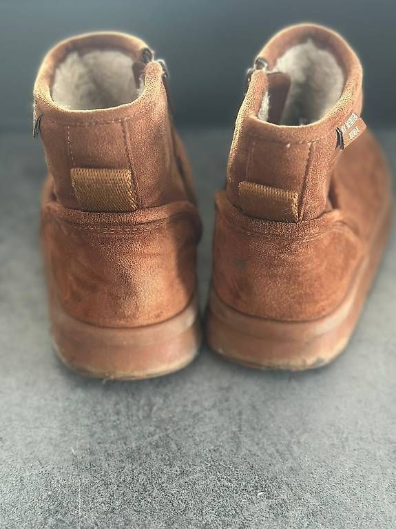 Schuhe für Mädchen: Stiefel nr 30 – Gebraucht aus Grosshöchstetten von Qenko 3