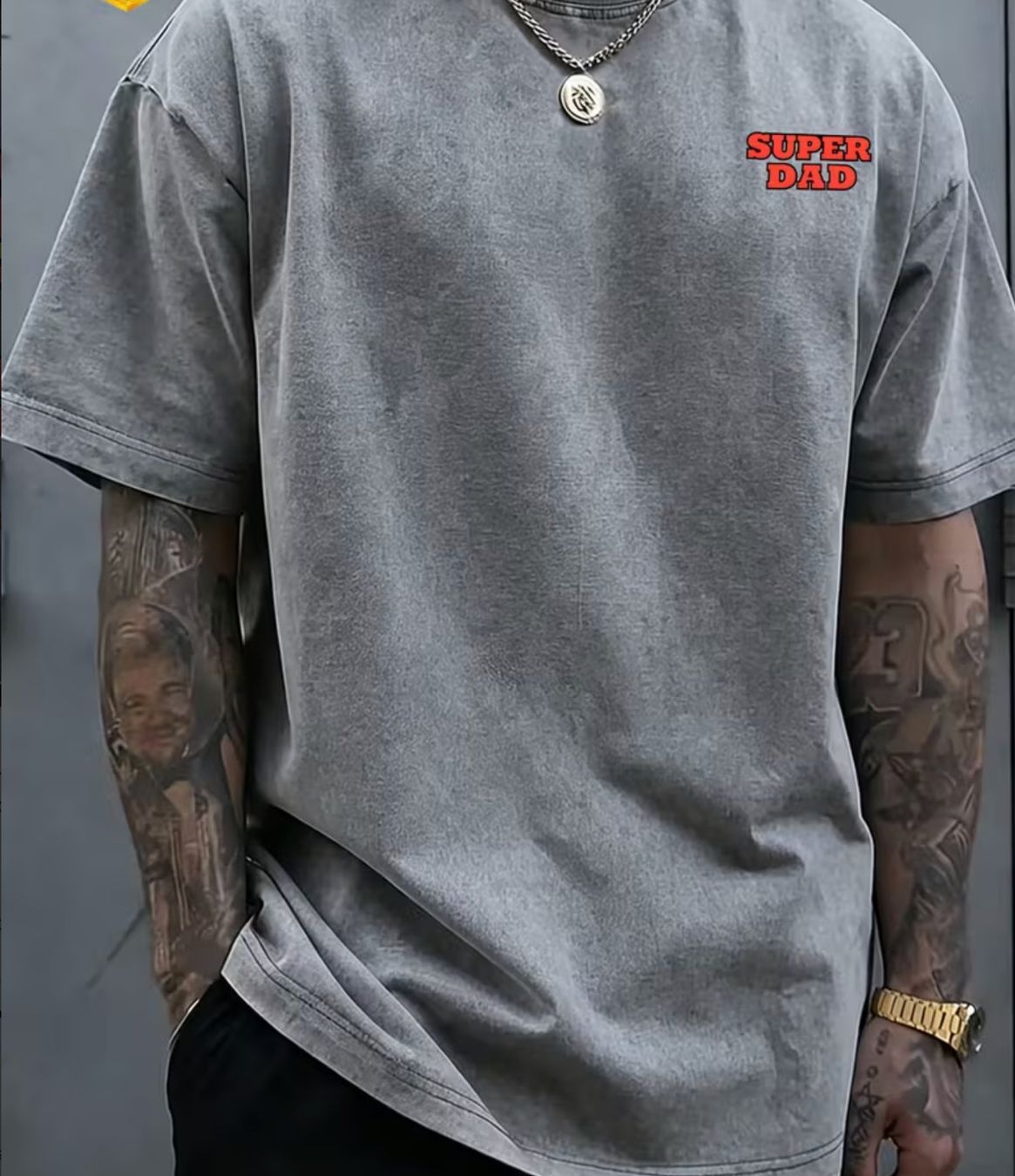 T-shirts: Super Dad T-Shirt – D'occasion à Reinach BL par Deinfashion 1