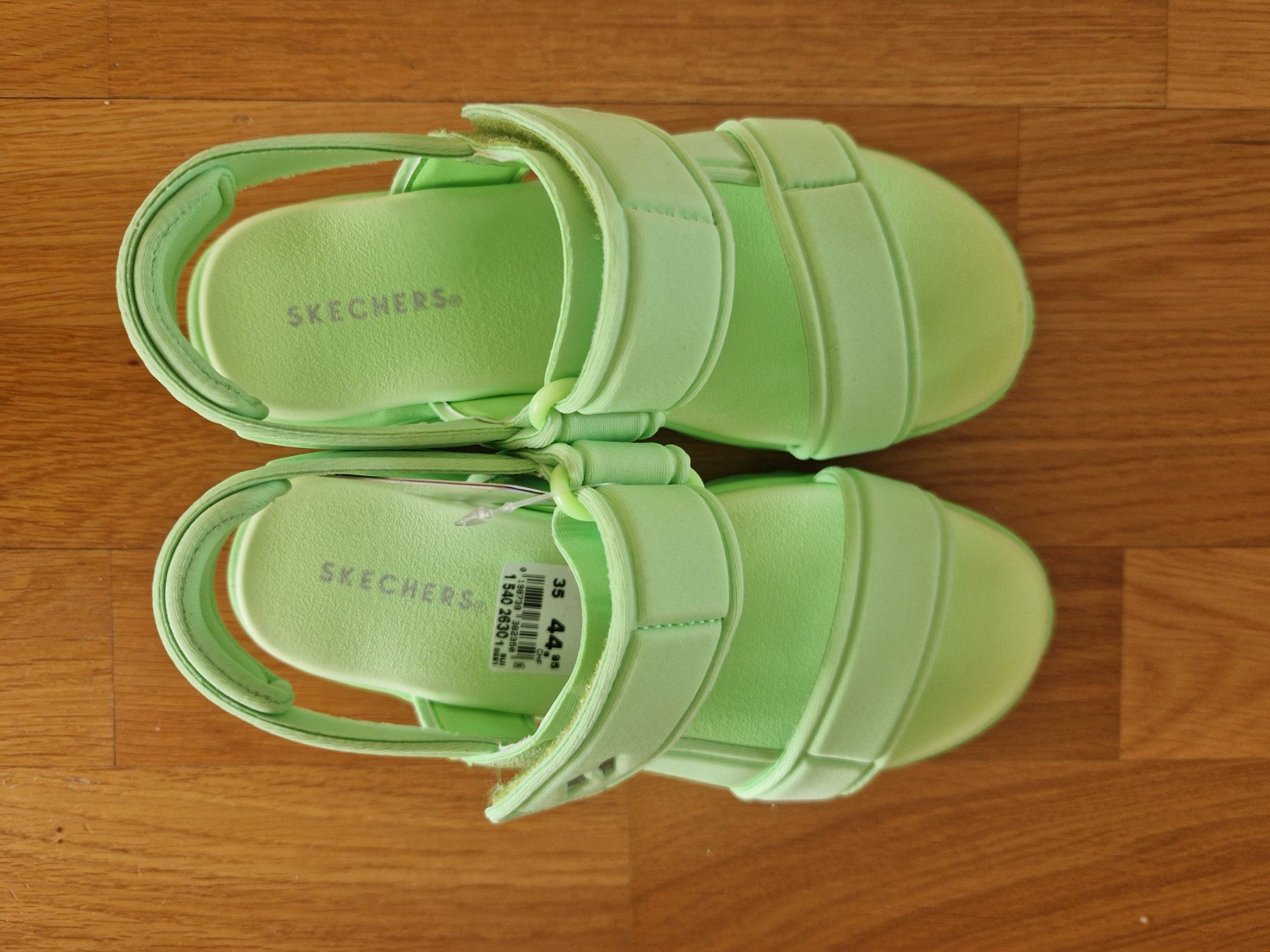 Skechers Schuhe für Mädchen: Neu Skechers Sandalen, Gr. 35 – Neu (gemäss Beschreibung) aus Buchs Sg von Valedi 4