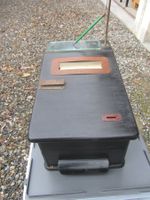 Antike Kasse mit programmierbarer Diebstahlsicherung
