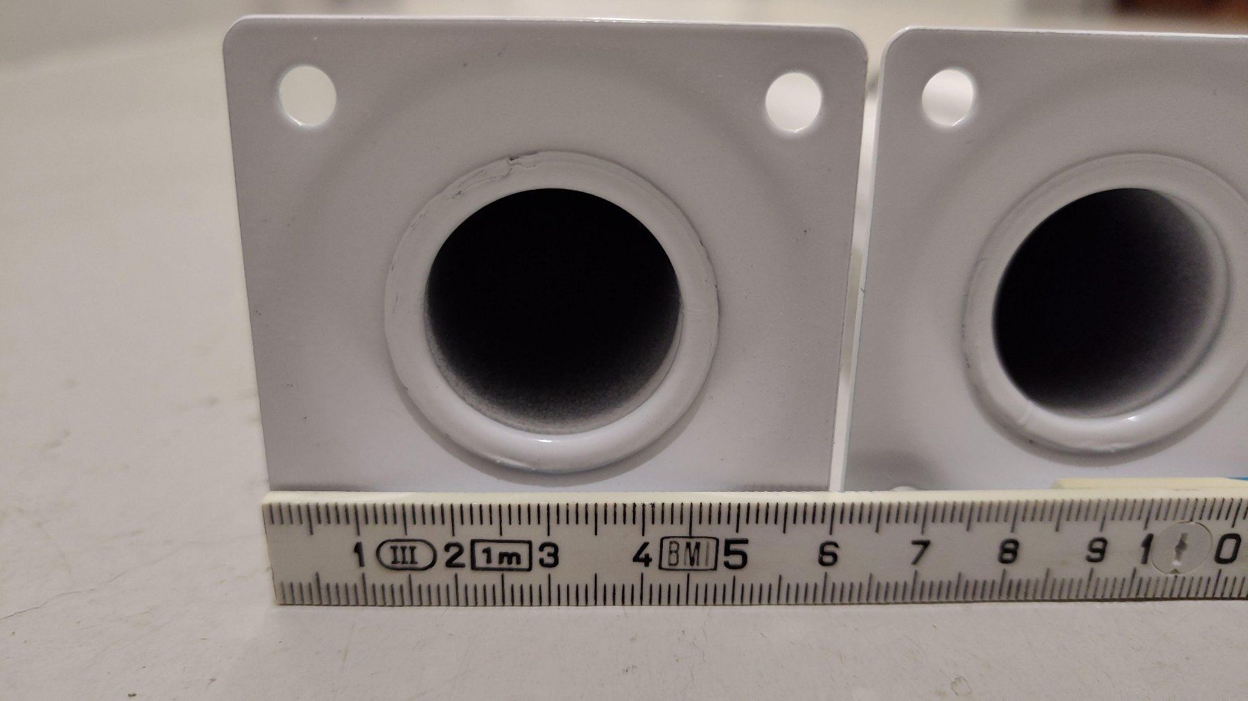Autre mobilier: 4x verstellbare Tischbeine, Möbelfüsse, 30cm – D'occasion à Ballwil par bom_ar 2