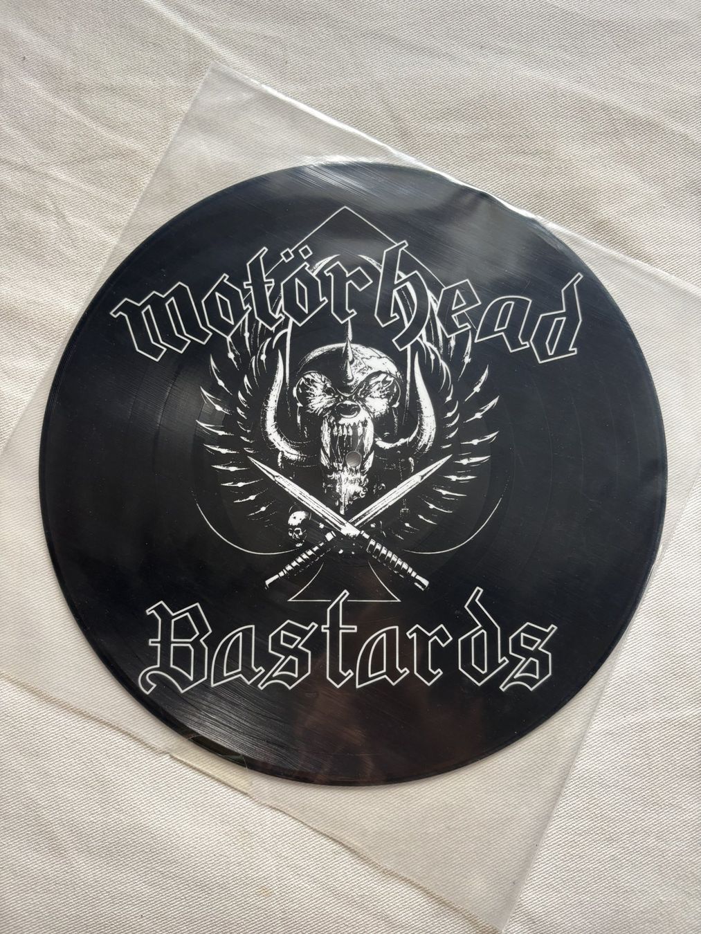 Dischi in vinile: Motörhead - Bastards Vinyl LP 2007 pressing! – Usato da Effretikon venduto da ChrisLamberger
