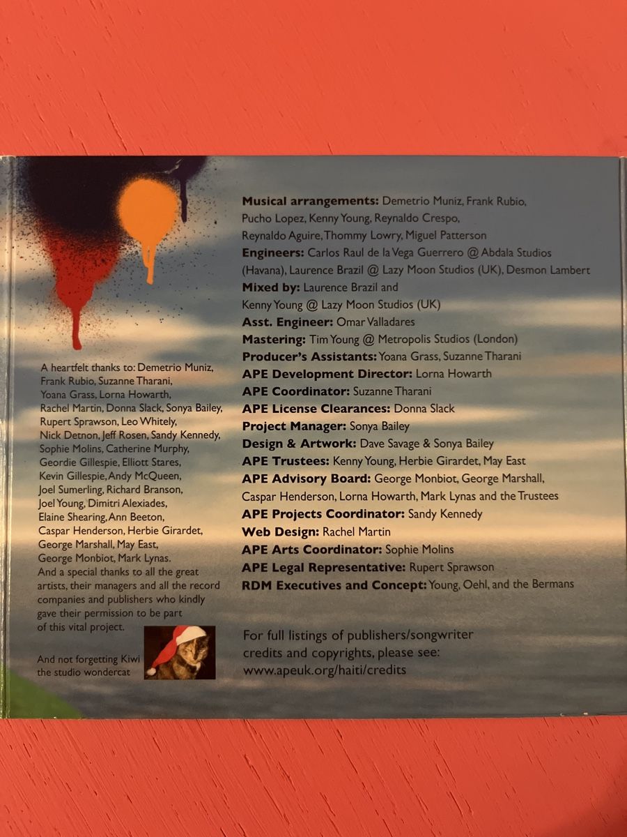 CD: Various Artists - Rhythms Del Mundo/Revival – Usato da Lützelflüh-Goldbach venduto da Deiv4 4