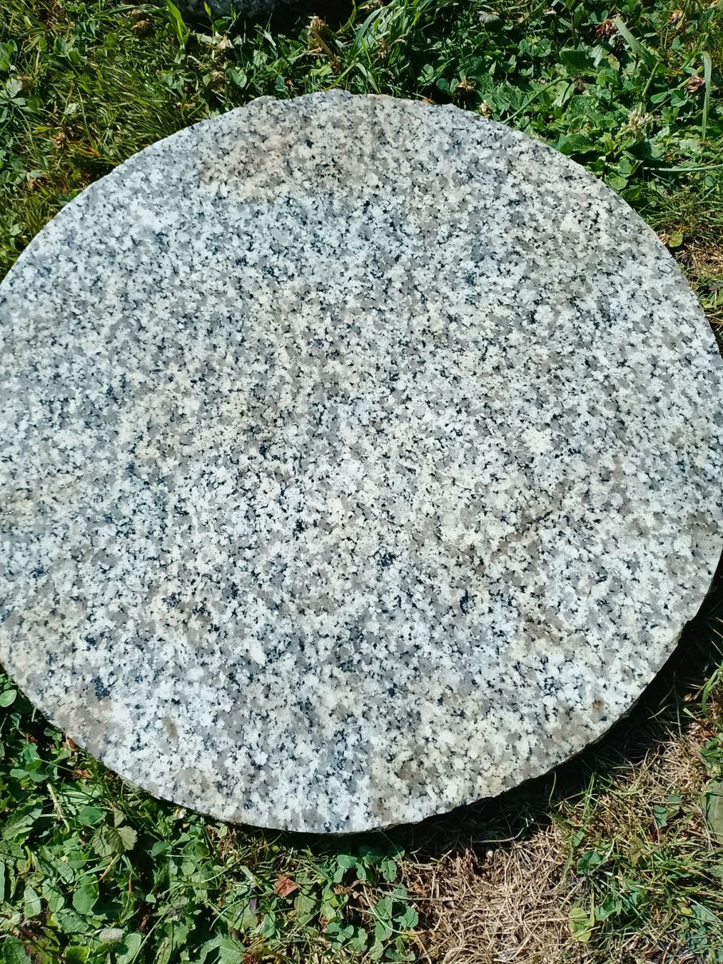 Pietre & tegole: Granit Gartenplatten 27 Stück, Rund 40 cm d – Usato da Erlen venduto da mon_78hm 4