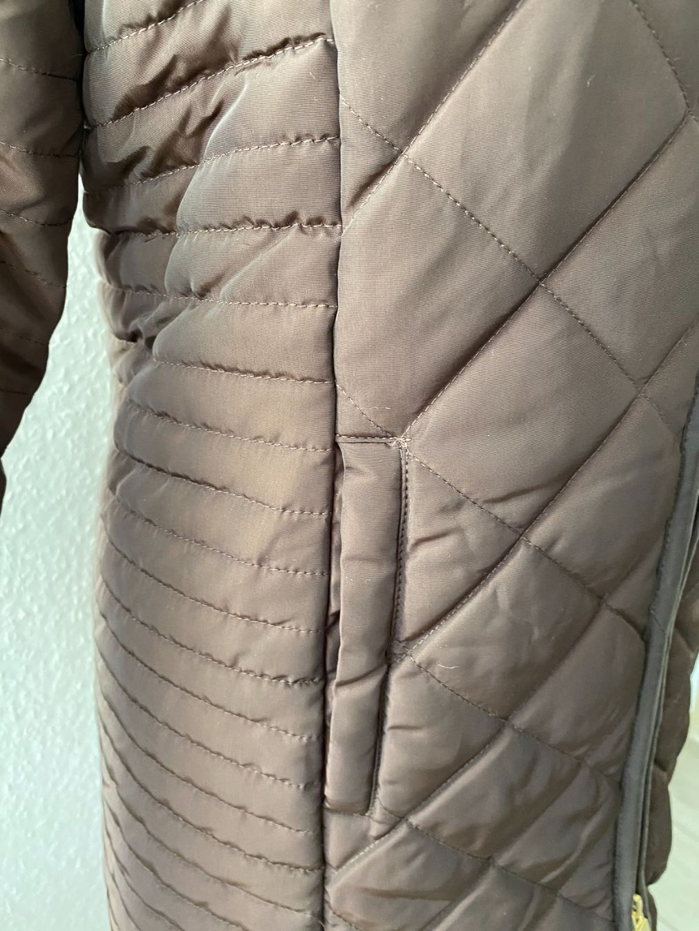 Giacche: Steppjacke mit Kapuze in Gr.36 – Nuovo (secondo la descrizione) da Stetten SH venduto da bijoux18 6