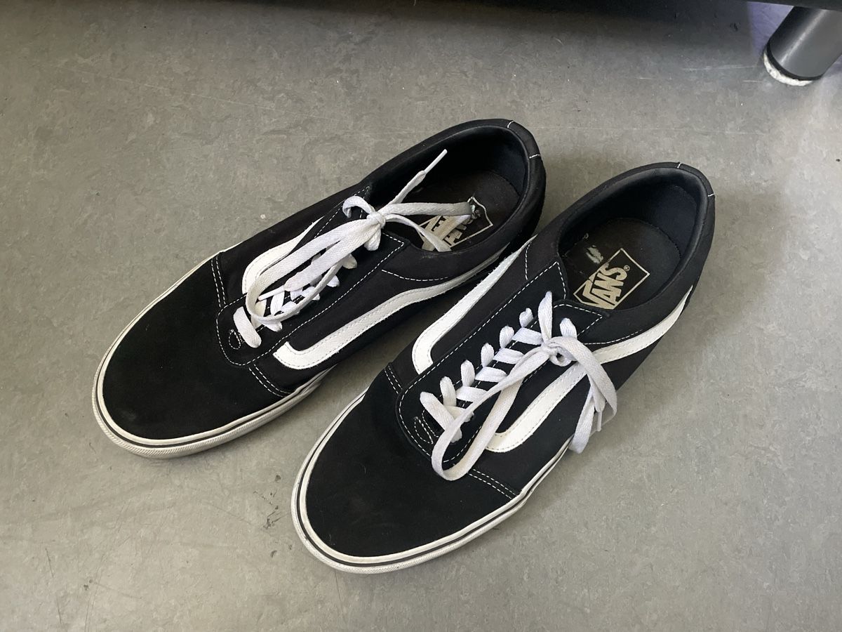Vans Chaussures hommes: Vans Schuhe Gr.46! – D'occasion à Kerns par jol_h6f8