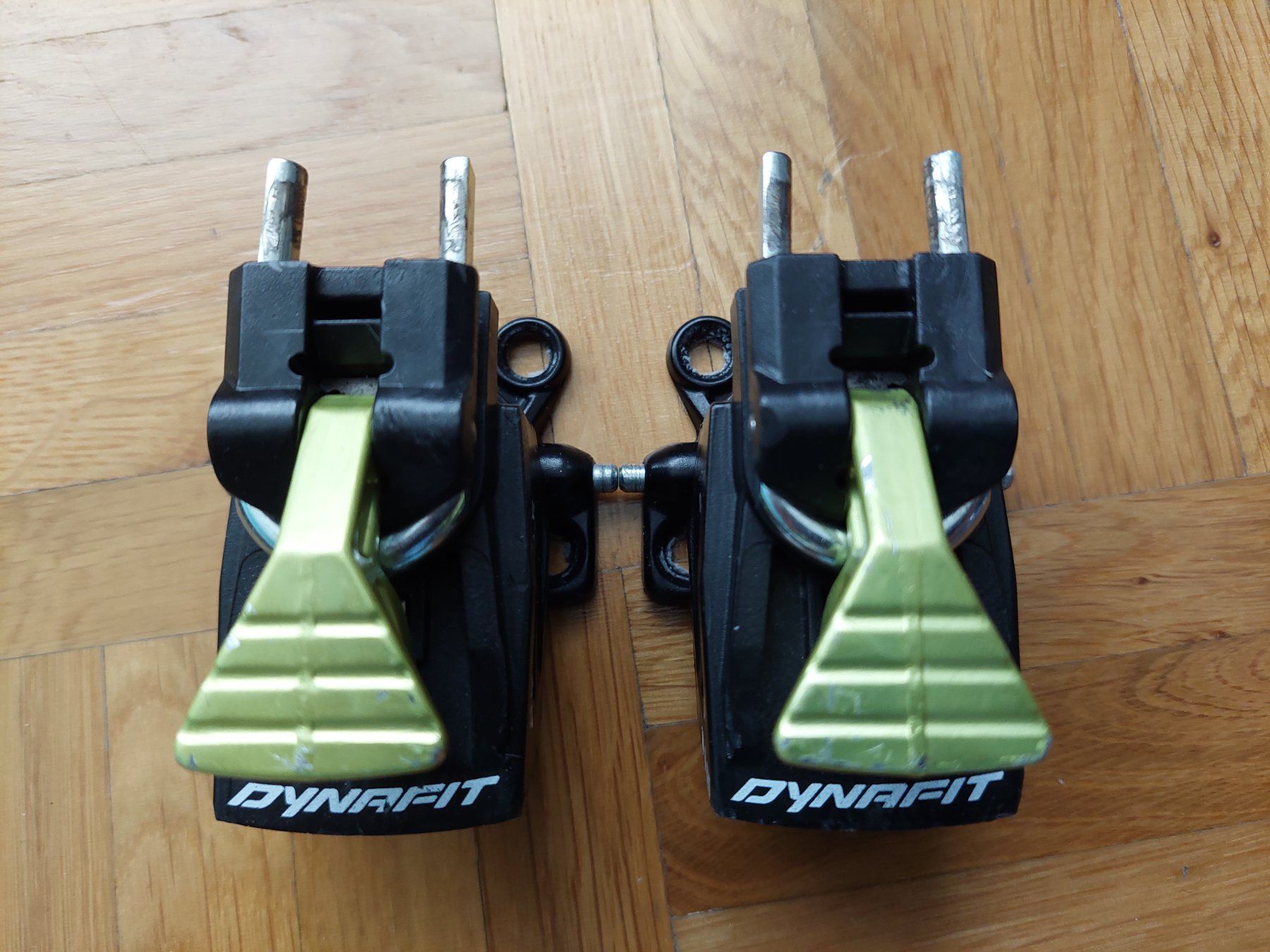 Dynafit Fixations: Skitouring Bindung Dynafit Superlite 175 – Neuf (Voir description) à Zürich par aebv 1