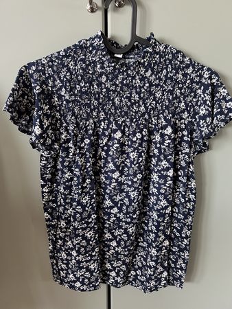Geblümtes T-Shirt von OVS, Viskose