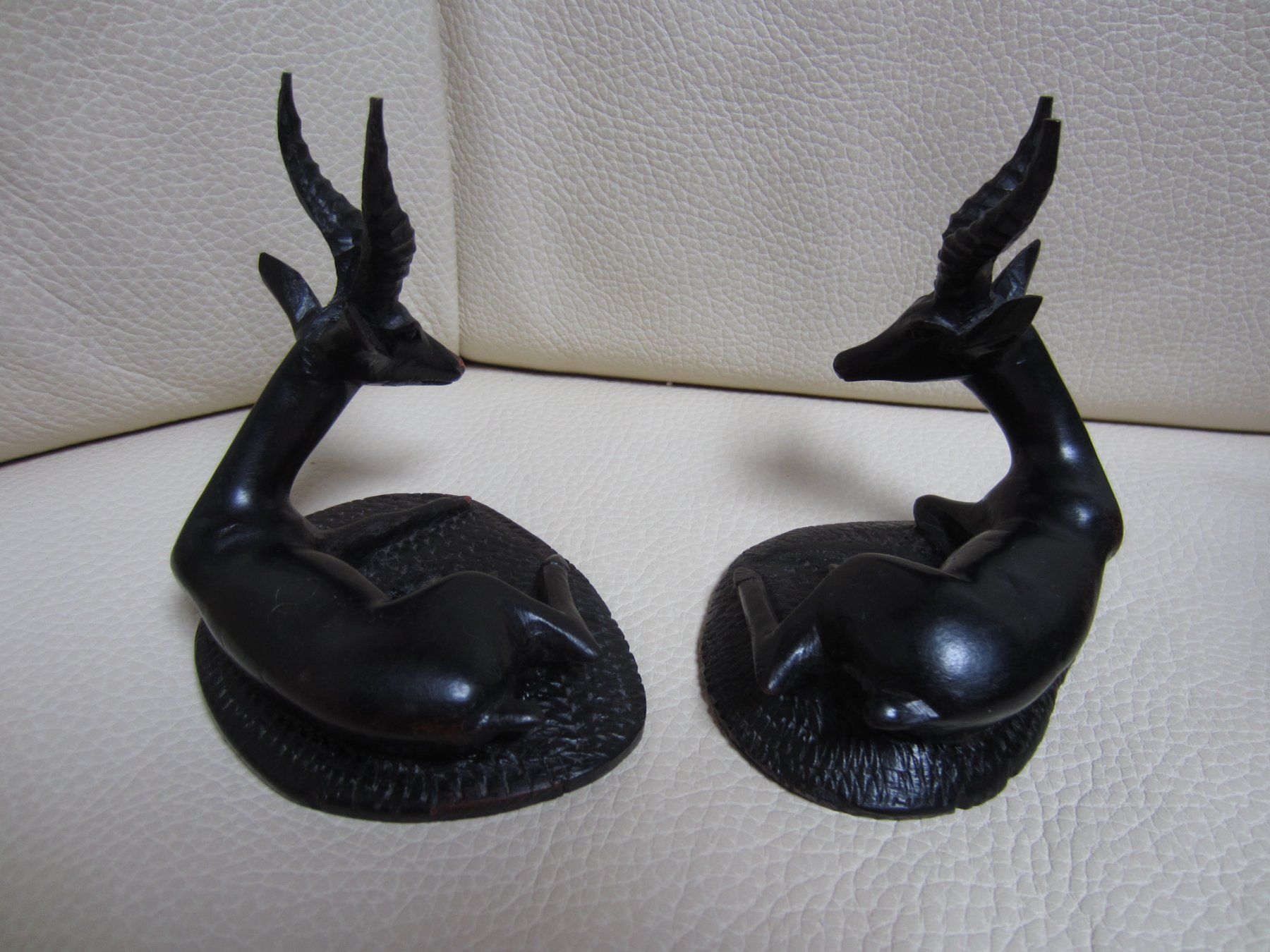 Statuette: Gazelle Figuren 2 Stück – Usato da Sursee venduto da Tschiger 1