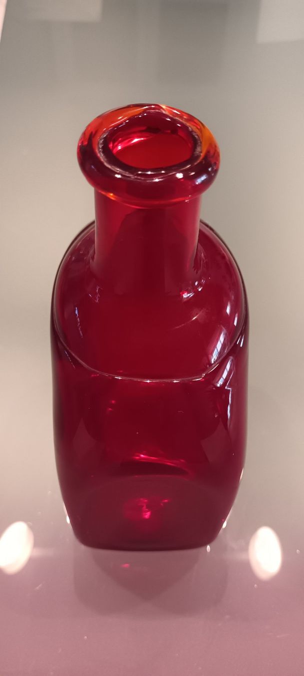 Flaschen: Bouteille ancienne rouge – Gebraucht aus Chancy von Capu19 1