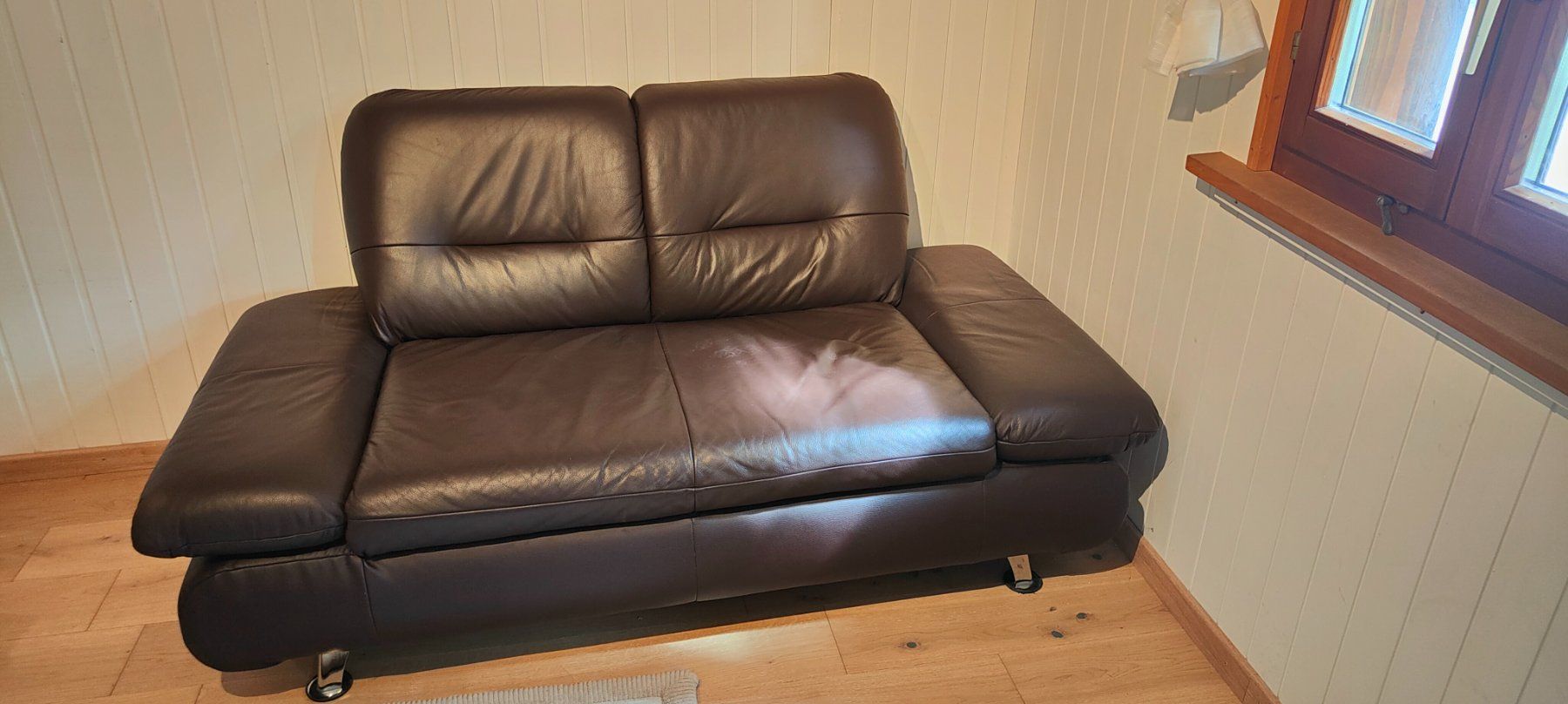 Sofas: Ledersofa braun 2-Sitz – Gebraucht aus Theilingen von van_7z7t 1
