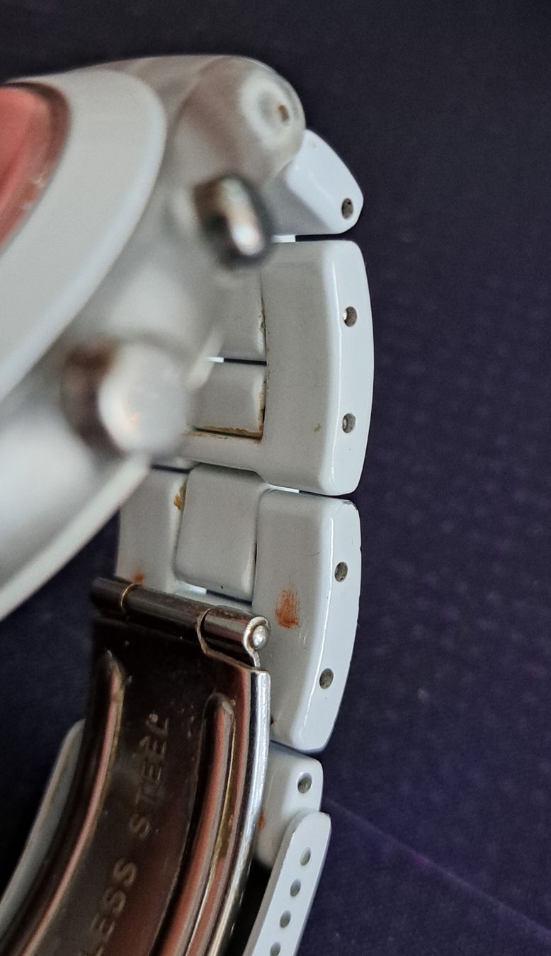 Swatch Orologi: Swatch Damenuhr weiss gebraucht – Usato da Aarau venduto da McFlurry92 3