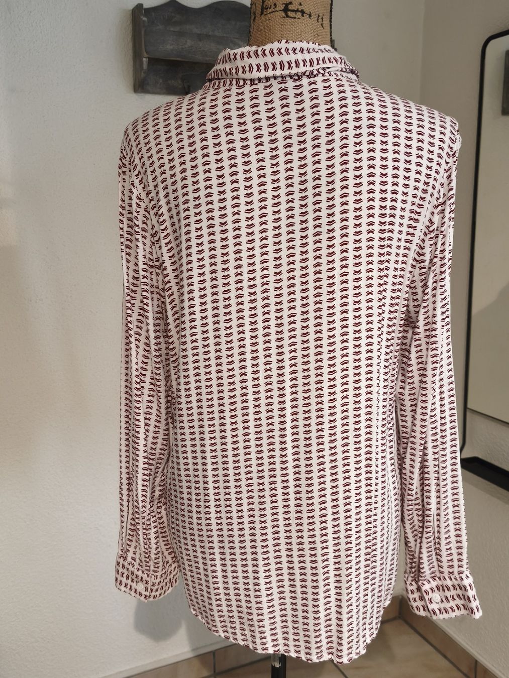 Chemisiers: Chicoree Bluse Viscose Muster Grösse XL – Neuf (Voir description) à Emmetten par SecondhandSiska 2