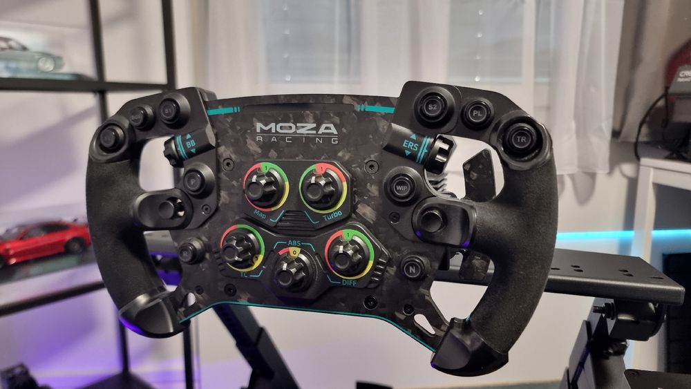 Moza Racing R9 Sim Set (Gebraucht) in Reinach BL für CHF 750 – nur ...