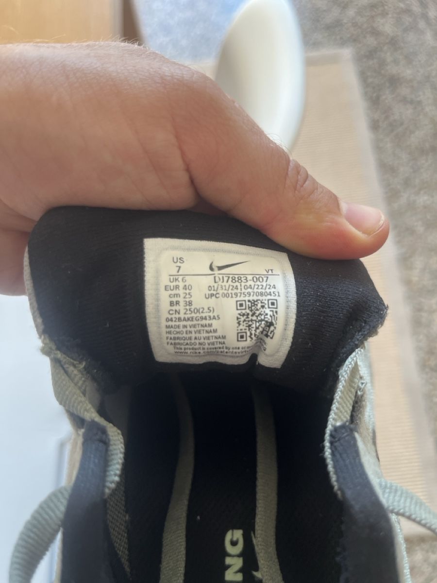 Nike Scarpe da uomo: Nike Pegasus Grösse 40 – Usato da Luzern venduto da Chregu640 3