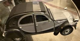 Citroën 2CV6 Charleston/Welly 1:24/neuwertig