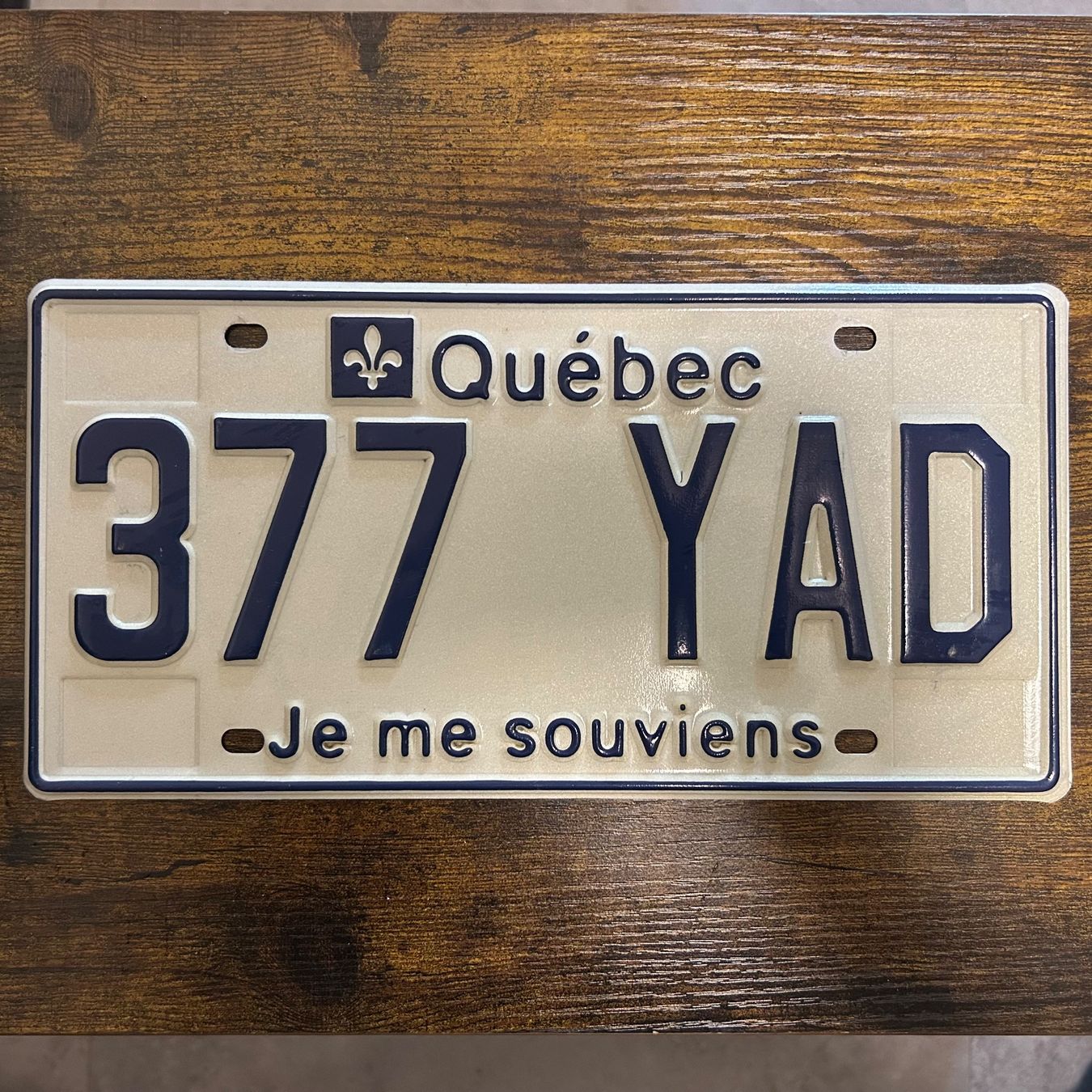 Schilder: 🇨🇦 Autonummer - Quebec 377 YAD - Kanada – Gebraucht aus Zürich von Autonummer-Huette