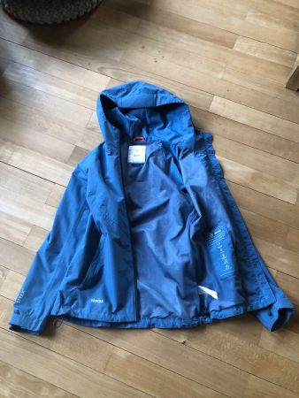 Regenjacke Sherpa, S kaum getragen