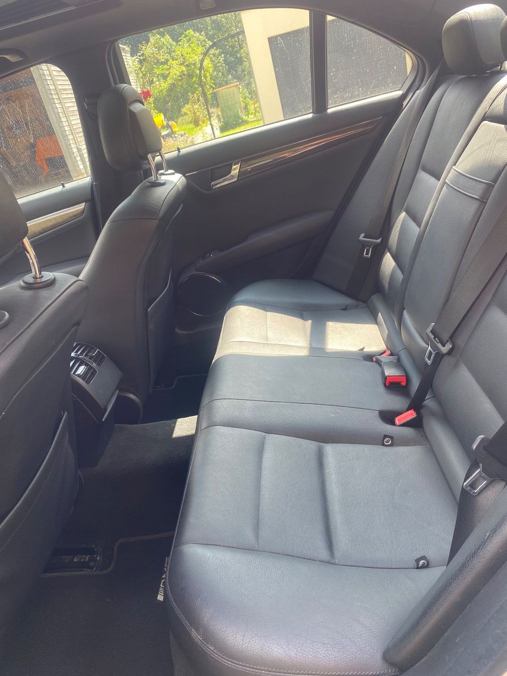 Mercedes-Benz Autos: Mercedes C350 – D'occasion à Oberdiessbach par Domi_G3rber 2