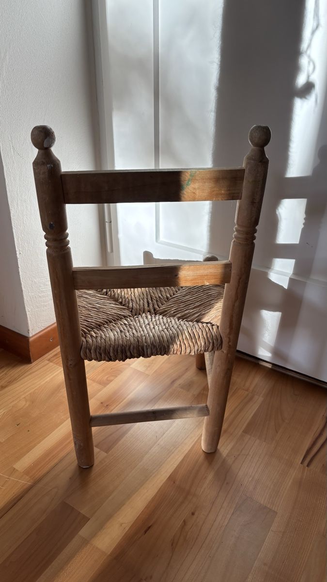 Stühle: Kinderstuhl Holz – Gebraucht aus Hinwil von Salome11 1