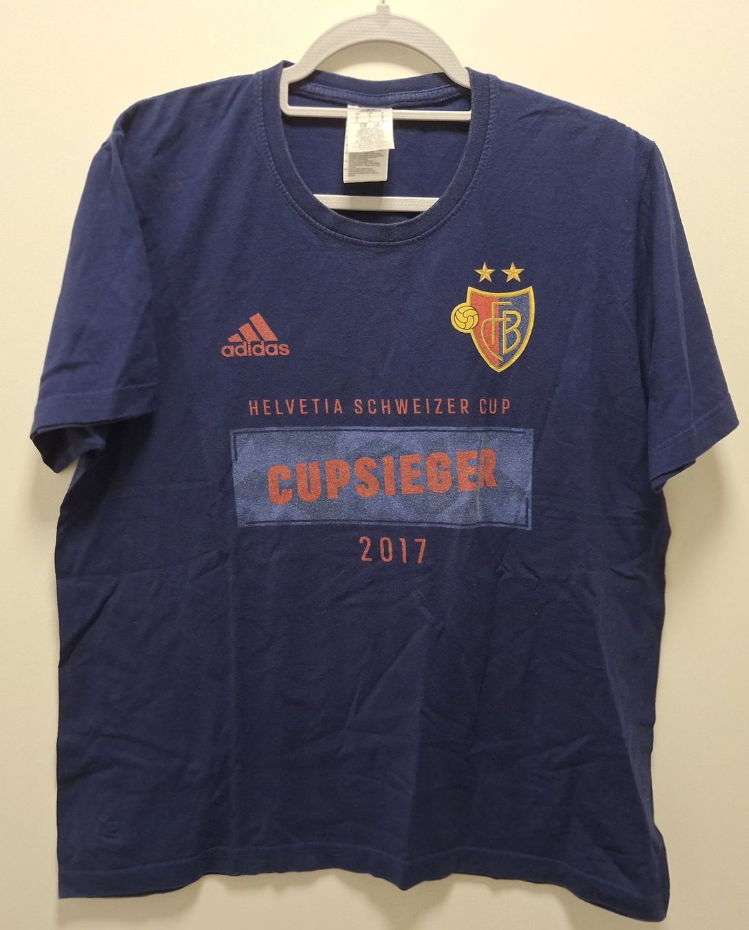Adidas Canottiere & Pantaloni: fc Basel Adidas Cup Sieger 2017 L – Usato da Bellinzona venduto da LA-ropa-de-Juan