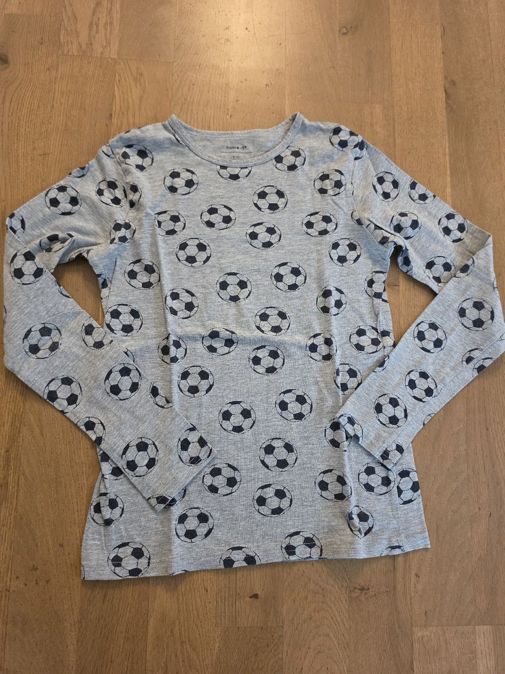 Pyjamas & Ähnliches: Pyjama gr 134/140 – Gebraucht aus Rümlang von Franny93 1