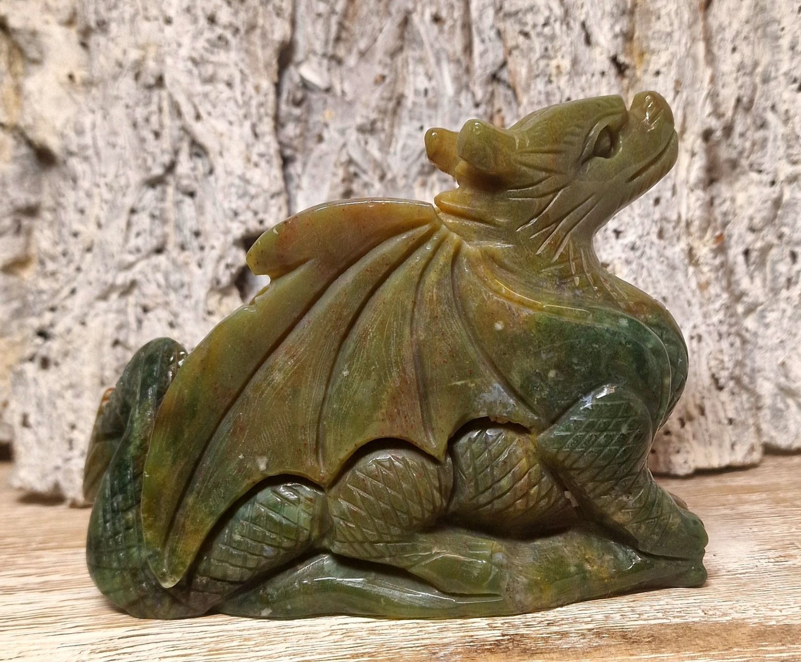 Minerali & Pietre curative: Drache aus Ozeanjaspis 510g – Nuovo (secondo la descrizione) da Matzingen venduto da Shay_Crystalz 1