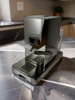 E.S.E. Kaffeemaschine La Piccola Hochglanz dosiert