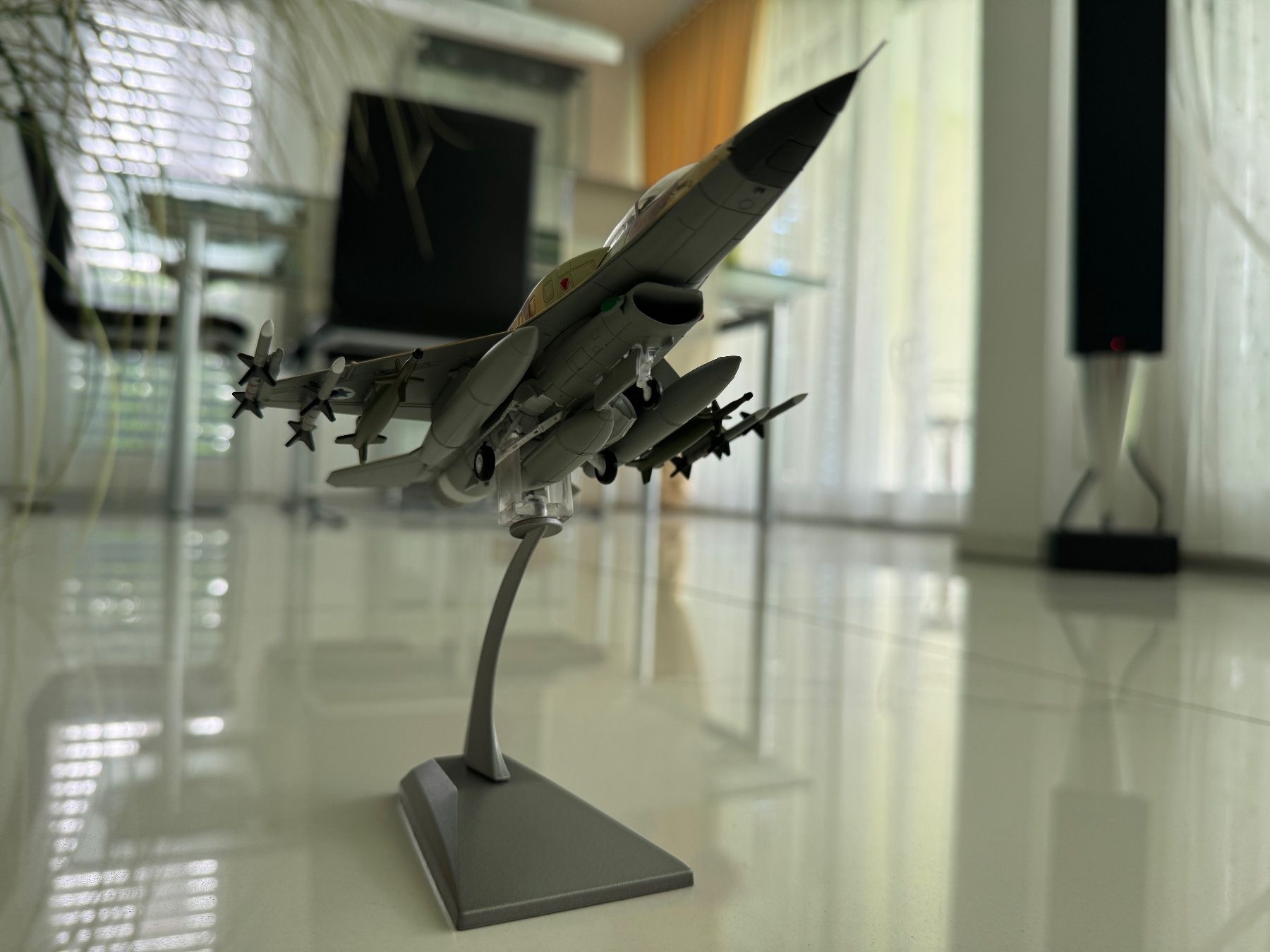 Modellbausätze & Standmodelle: F-16I "Sufa" Israeli Defense Force Lockheed Martin Kampfjet – Neu (gemäss Beschreibung) aus Hünenberg See von Rroger911 2