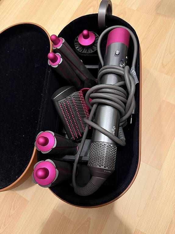Föhn: Dyson Airwrap – Gebraucht aus Pfäffikon ZH von cer_8rd7