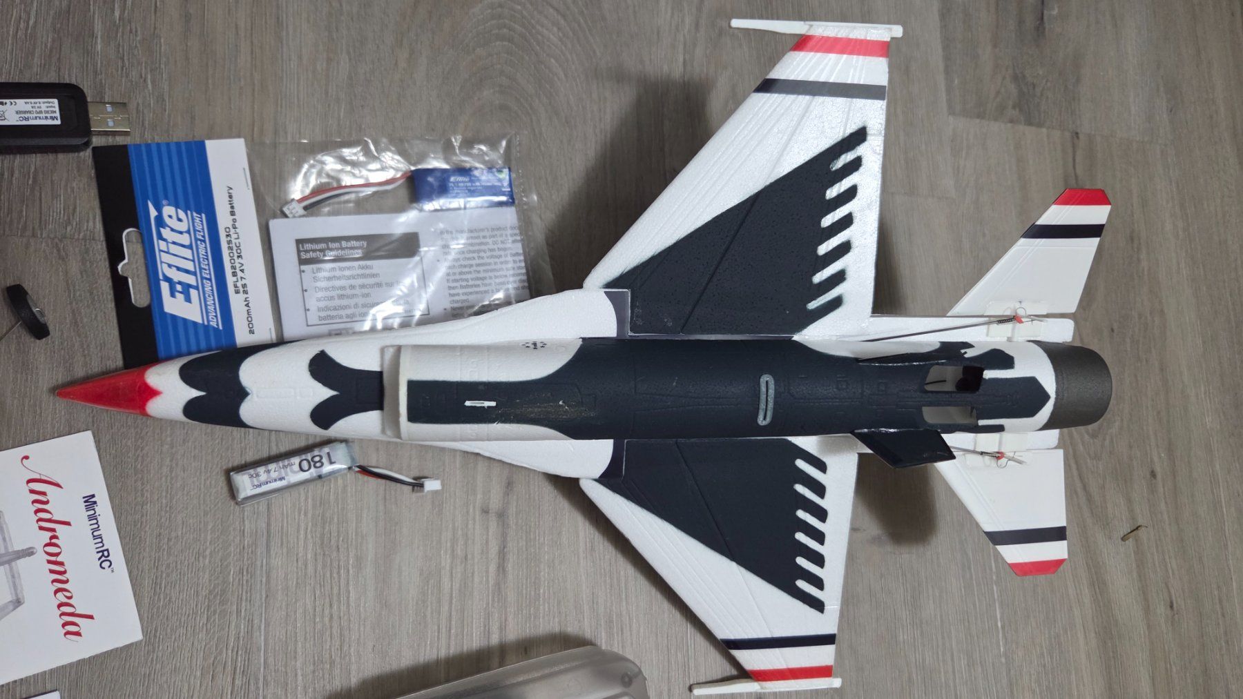Modellismo RC: Minimumrc F16 rc EDF Jet RTF 2x Akku – Usato da Roggwil BE venduto da Freecer 2
