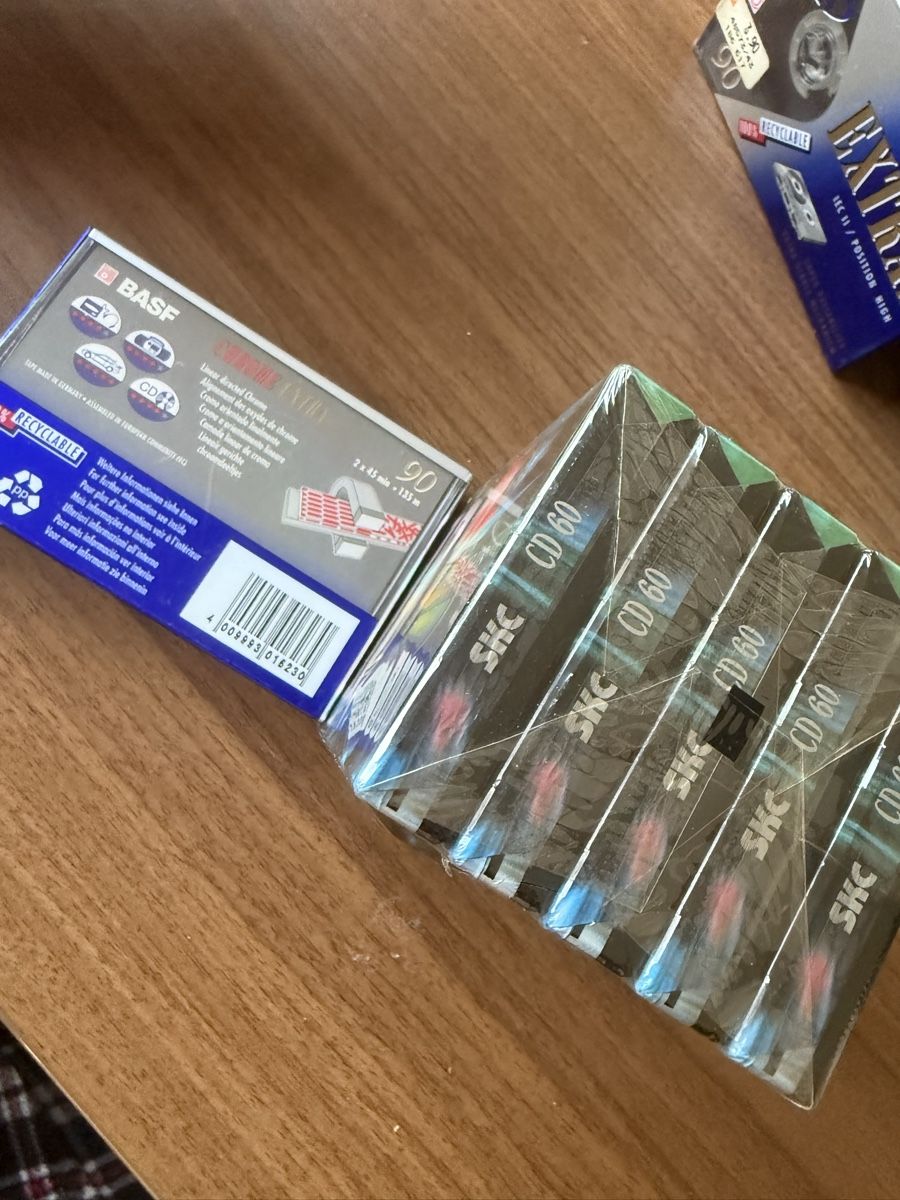 Musicassette: 16x Chrome Cassettes Pack - BASF Chrome Extra & SKC Super Ch – Nuovo (secondo la descrizione) da Zürich venduto da Mai.rast 1