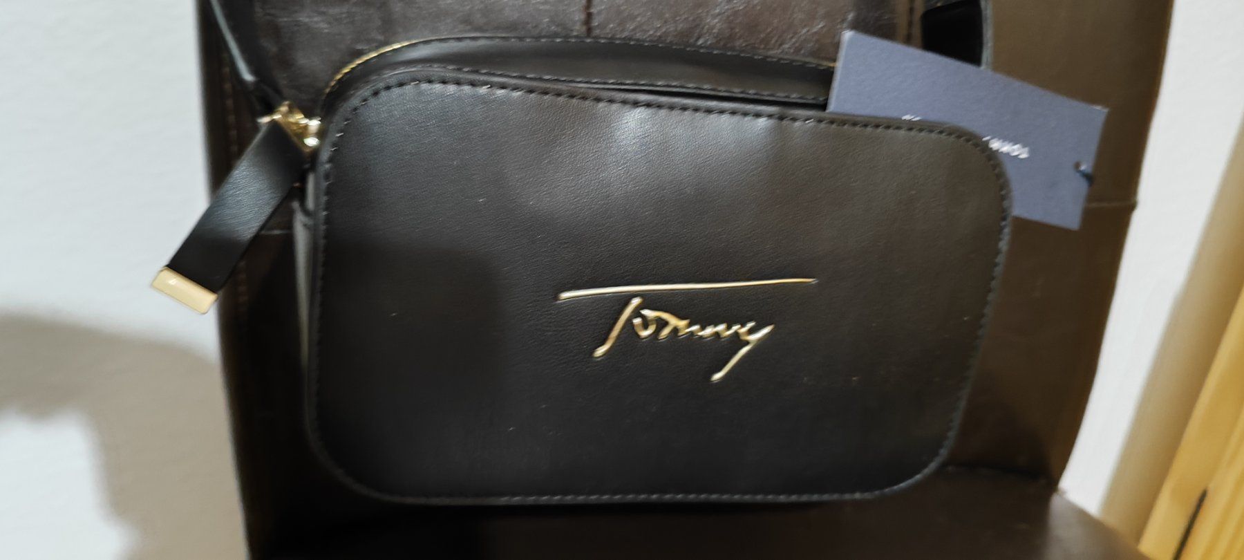 Tommy Hilfiger Borse da donna: Tommy Hilfiger Tasche neu – Nuovo e nell'imballaggio originale da Chur venduto da djovanna